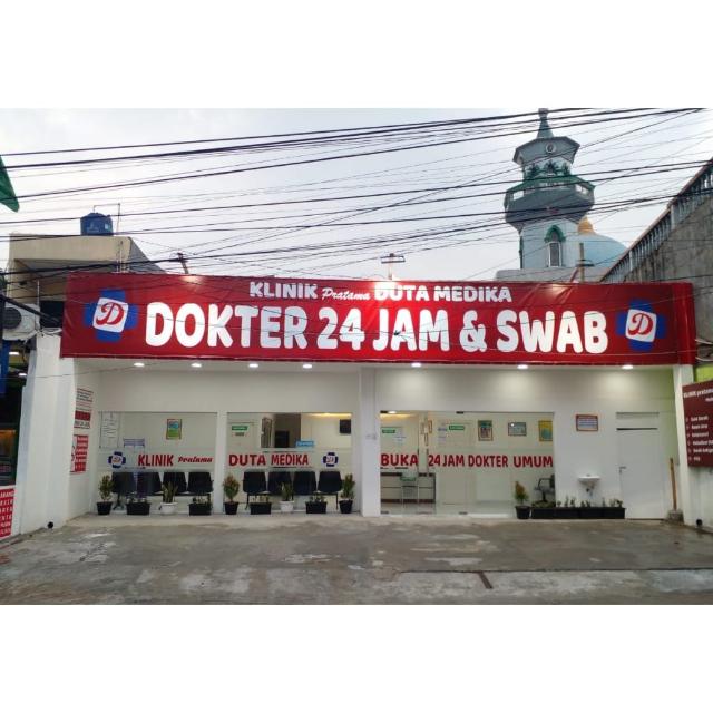 Tampak depan Klinik Duta Medika